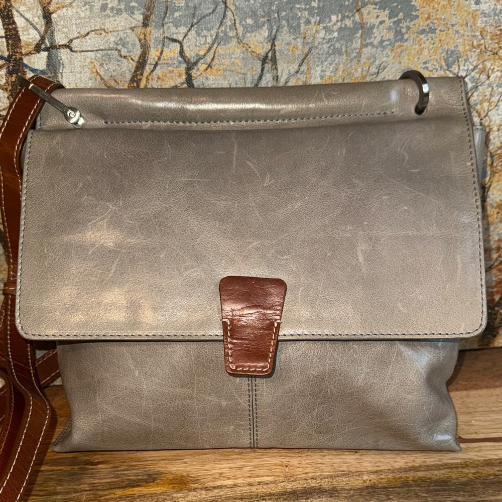 Nino BOSSI Gray Messenger Bag with Brown Accent Strap